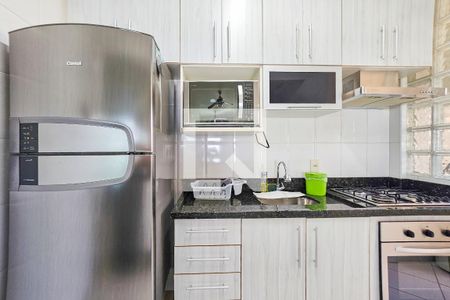 Apartamento para alugar com 100m², 3 quartos e 2 vagas Apartamento para alugar com 100m², 3 quartos e 2 vagasCozinha