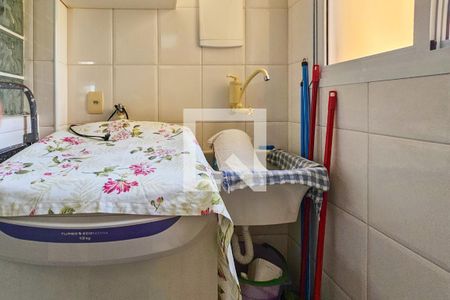 Apartamento para alugar com 100m², 3 quartos e 2 vagas Apartamento para alugar com 100m², 3 quartos e 2 vagasÁrea de serviço