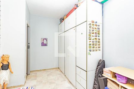 Casa à venda com 165m², 3 quartos e 2 vagasQuarto 2