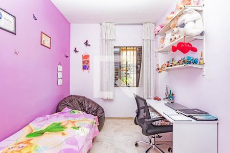 Casa à venda com 165m², 3 quartos e 2 vagasQuarto 1