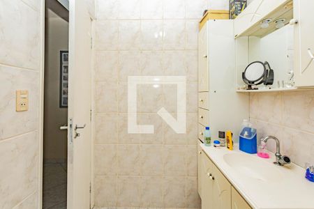 Casa à venda com 165m², 3 quartos e 2 vagasBanheiro Social