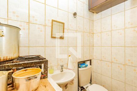 Casa à venda com 165m², 3 quartos e 2 vagasBanheiro da Edicula