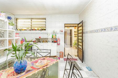 Casa à venda com 165m², 3 quartos e 2 vagasCozinha