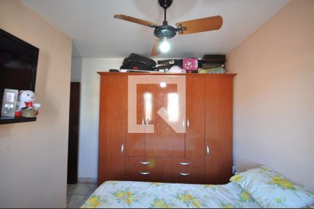 Casa à venda com 100m², 3 quartos e 2 vagasQuarto 3