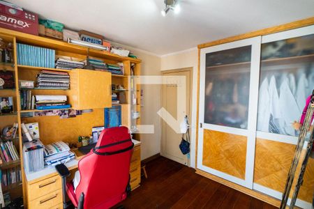 Apartamento à venda com 166m², 4 quartos e 2 vagas Apartamento à venda com 166m², 4 quartos e 2 vagasQuarto 3