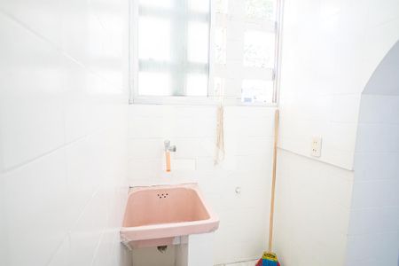 Apartamento à venda com 67m², 2 quartos e sem vaga Apartamento à venda com 67m², 2 quartos e sem vagaÁrea de Serviço