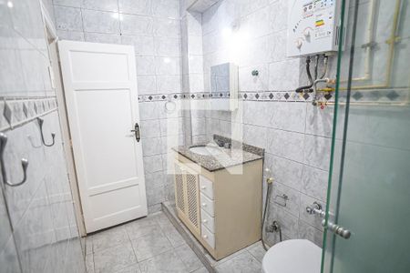 Apartamento à venda com 67m², 2 quartos e sem vaga Apartamento à venda com 67m², 2 quartos e sem vagaBanheiro