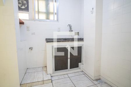 Apartamento à venda com 67m², 2 quartos e sem vaga Apartamento à venda com 67m², 2 quartos e sem vagaCozinha