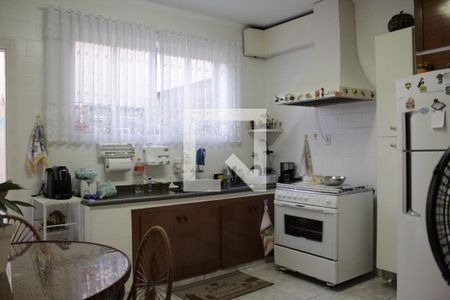 Casa à venda com 191m², 3 quartos e 5 vagasCozinha