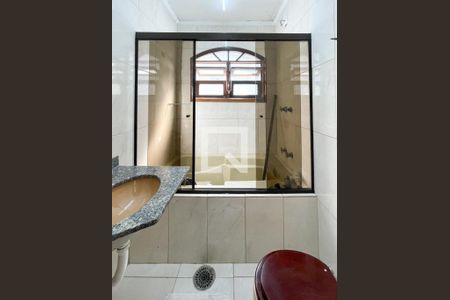 Casa à venda com 250m², 3 quartos e 3 vagas Casa à venda com 250m², 3 quartos e 3 vagasBanheiro - Suíte 1