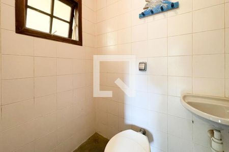 Casa à venda com 250m², 3 quartos e 3 vagas Casa à venda com 250m², 3 quartos e 3 vagasBanheiro - Suíte 3