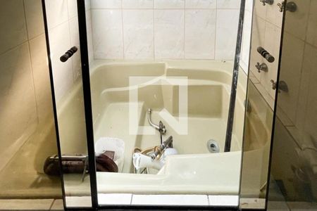 Casa à venda com 250m², 3 quartos e 3 vagas Casa à venda com 250m², 3 quartos e 3 vagasBanheiro - Suíte 1