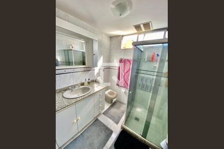 Apartamento à venda com 82m², 3 quartos e 1 vaga Apartamento à venda com 82m², 3 quartos e 1 vagaBanheiro 1