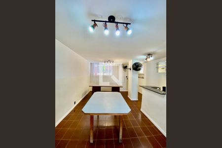 Apartamento à venda com 82m², 3 quartos e 1 vaga Apartamento à venda com 82m², 3 quartos e 1 vagaÁrea comum