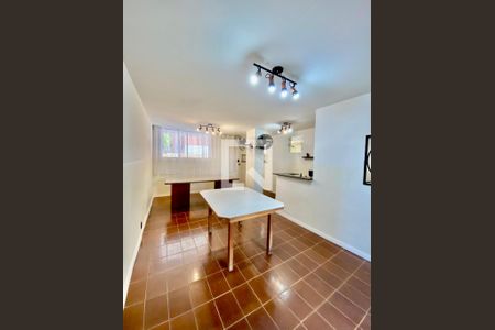 Apartamento à venda com 82m², 3 quartos e 1 vaga Apartamento à venda com 82m², 3 quartos e 1 vagaÁrea comum