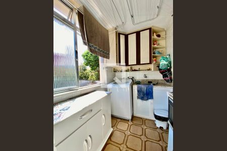 Apartamento à venda com 82m², 3 quartos e 1 vaga Apartamento à venda com 82m², 3 quartos e 1 vagaÁrea de Serviço