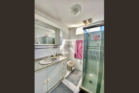 Apartamento à venda com 82m², 3 quartos e 1 vaga Apartamento à venda com 82m², 3 quartos e 1 vagaBanheiro 1