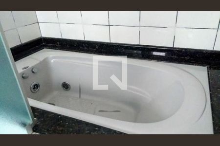 Casa à venda com 201m², 3 quartos e 2 vagas