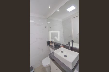 Apartamento à venda com 60m², 2 quartos e 1 vaga Apartamento à venda com 60m², 2 quartos e 1 vagaBanheiro