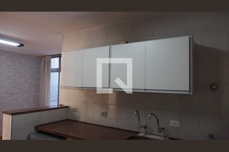 Casa para alugar com 296m², 3 quartos e 2 vagasCozinha