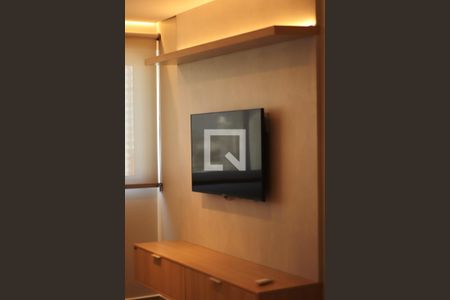 Televisão- Sala de apartamento para alugar com 2 quartos, 61m² em Setor Marista, Goiânia