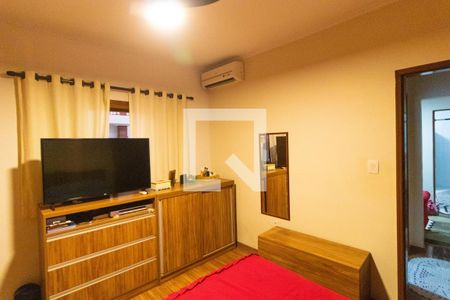 Casa à venda com 80m², 3 quartos e 4 vagasQuarto da Casa 02