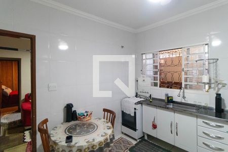 Casa à venda com 80m², 3 quartos e 4 vagasCozinha da Casa 02