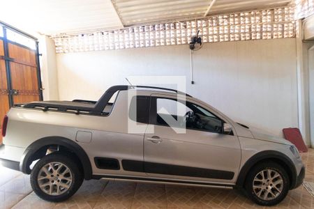 Casa à venda com 80m², 3 quartos e 4 vagasGaragem da Casa 02