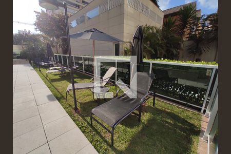 Apartamento à venda com 44m², 1 quarto e 1 vaga Apartamento à venda com 44m², 1 quarto e 1 vagaÁrea comum - Piscina