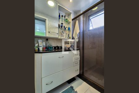 Apartamento à venda com 110m², 4 quartos e 2 vagasBanheiro da Suíte