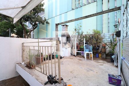 Casa para alugar com 120m², 2 quartos e 1 vagaQuintal