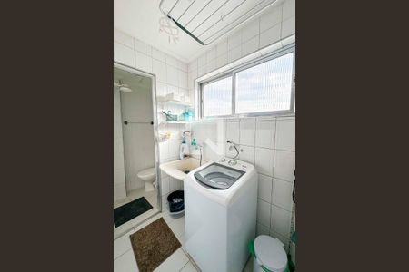 Apartamento para alugar com 73m², 2 quartos e sem vaga Apartamento para alugar com 73m², 2 quartos e sem vagaÁrea de Serviço