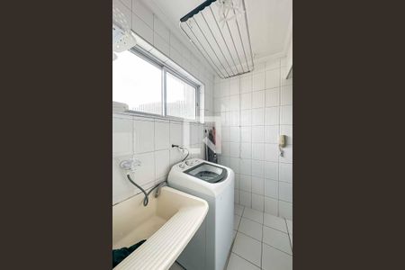 Apartamento para alugar com 73m², 2 quartos e sem vaga Apartamento para alugar com 73m², 2 quartos e sem vagaÁrea de Serviço