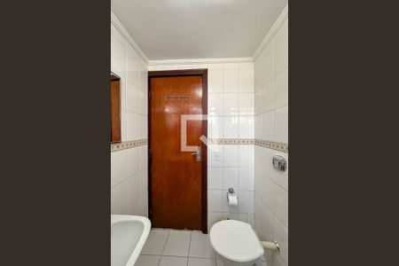 Apartamento para alugar com 73m², 2 quartos e sem vaga Apartamento para alugar com 73m², 2 quartos e sem vagaBanheiro