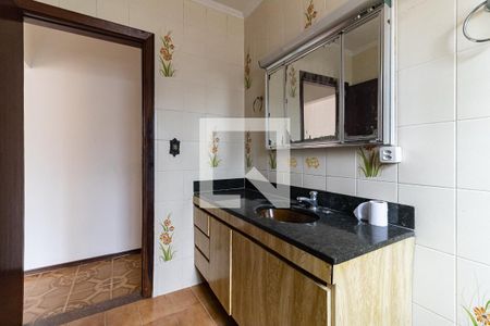 Casa à venda com 250m², 5 quartos e 2 vagasBanheiro da Casa 2