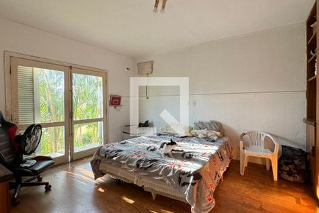 Casa de condomínio à venda com 350m², 4 quartos e 5 vagasSuíte 4