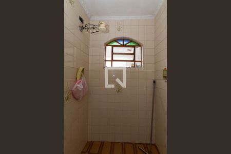 Casa à venda com 150m², 3 quartos e 2 vagas Casa à venda com 150m², 3 quartos e 2 vagasBanheiro Social