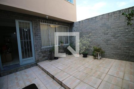 Casa à venda com 165m², 3 quartos e sem vagaQuintal