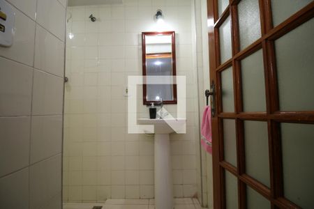 Casa à venda com 165m², 3 quartos e sem vagaBanheiro 3