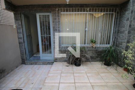 Casa à venda com 165m², 3 quartos e sem vagaQuintal