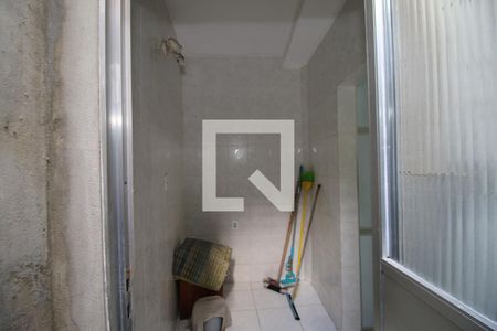 Casa à venda com 165m², 3 quartos e sem vagaÁrea de Serviço