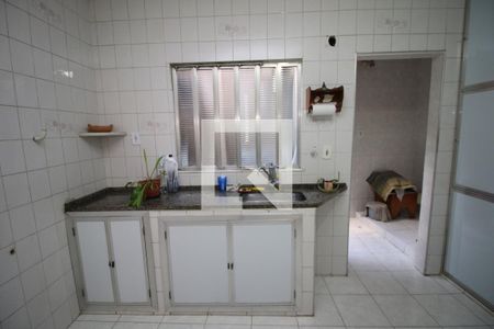 Casa à venda com 165m², 3 quartos e sem vagaCozinha