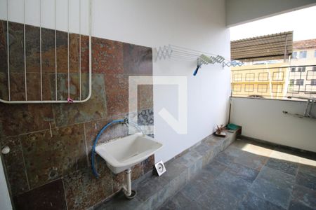 Casa à venda com 165m², 3 quartos e sem vagaÁrea de Serviço