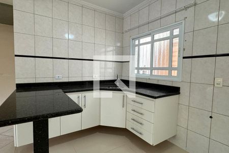 Casa de condomínio à venda com 130m², 3 quartos e 2 vagasCozinha