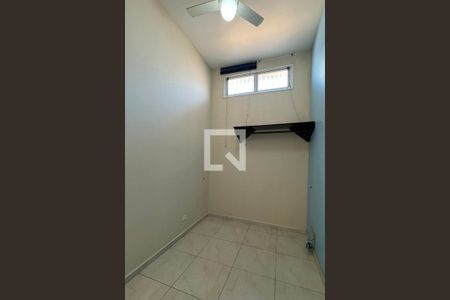 Casa de condomínio à venda com 130m², 3 quartos e 2 vagasQuarto 3