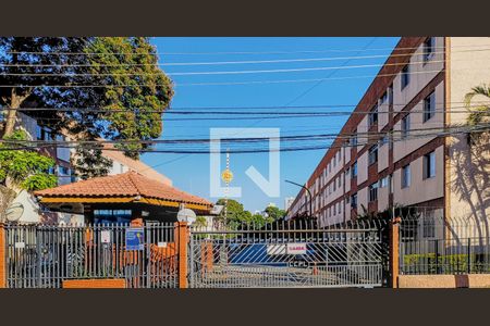 Apartamento à venda com 80m², 2 quartos e 1 vagaFachada - Plaquinha