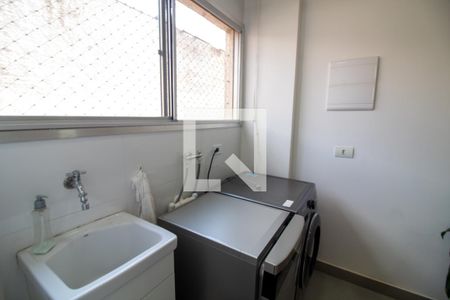 Apartamento à venda com 72m², 2 quartos e 1 vaga Apartamento à venda com 72m², 2 quartos e 1 vagaÁrea de Serviço