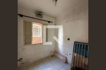 Casa à venda com 100m², 3 quartos e 2 vagasQuarto de Serviço
