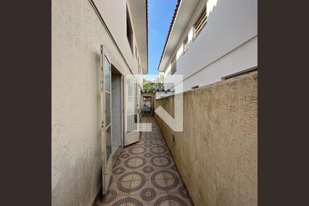 Casa à venda com 100m², 3 quartos e 2 vagasÁrea externa