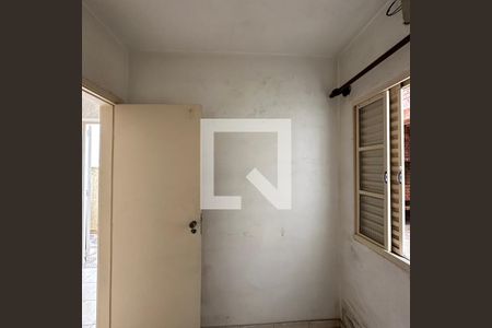 Casa à venda com 100m², 3 quartos e 2 vagasQuarto de Serviço